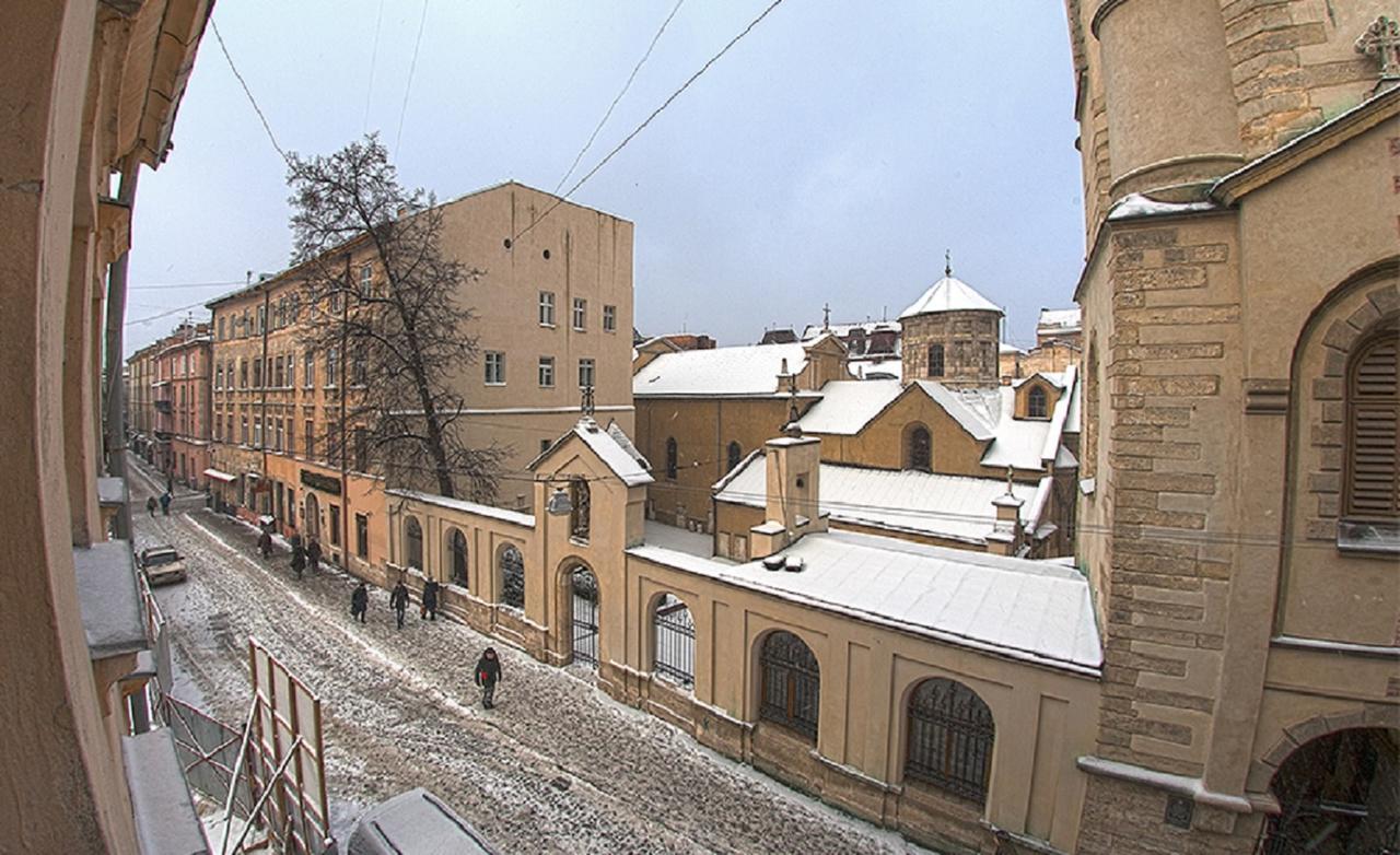Квартира В Центрі На Вулиці Вірменській 12 Є Дві Спальні Двуспальні Ліжка ลวีฟ ภายนอก รูปภาพ